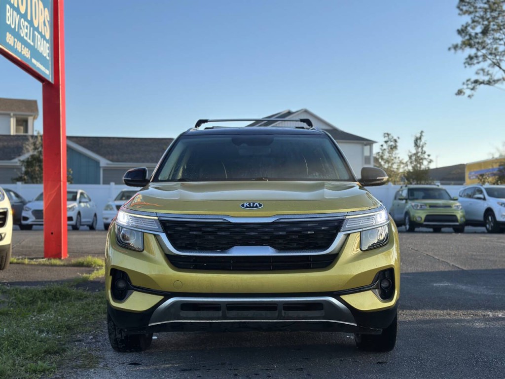 2021 Kia Seltos Image 2