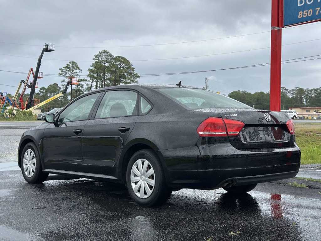 2012 Volkswagen Passat Image 4