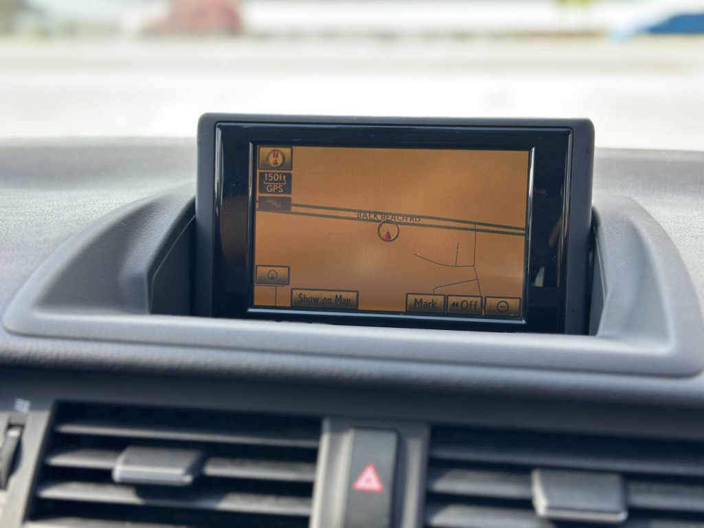 2011 Lexus CT 200h Image 12