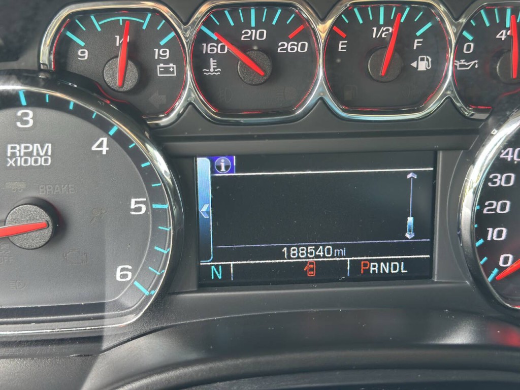 2018 Chevrolet Tahoe Image 16