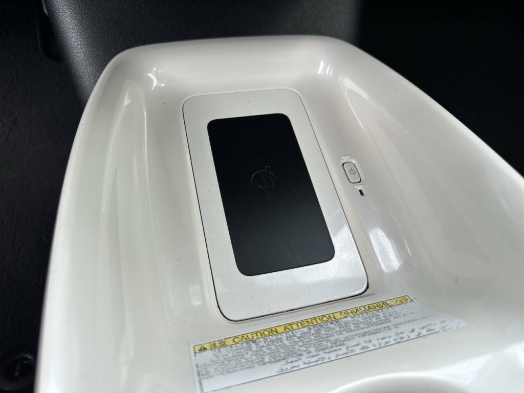 2016 Toyota Prius Image 15