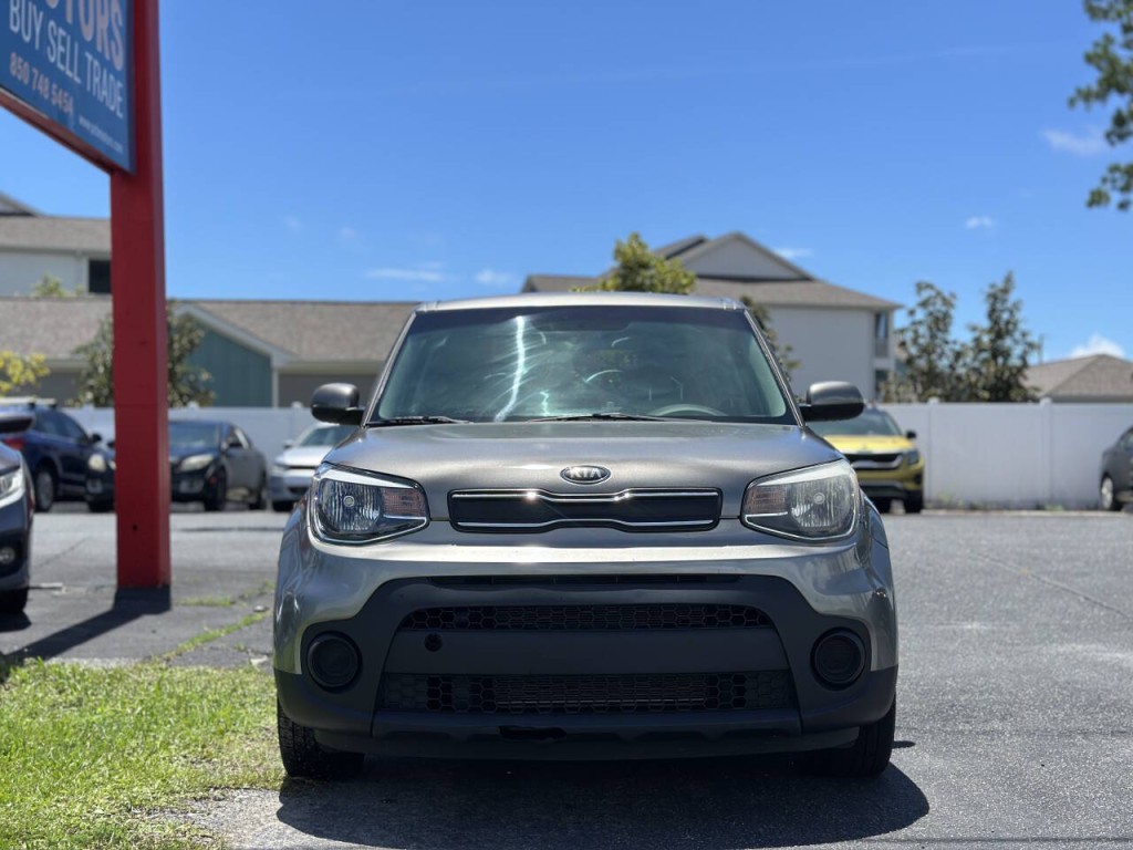 2017 Kia Soul Image 2