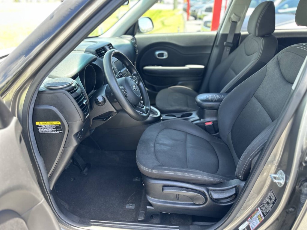 2017 Kia Soul Image 9