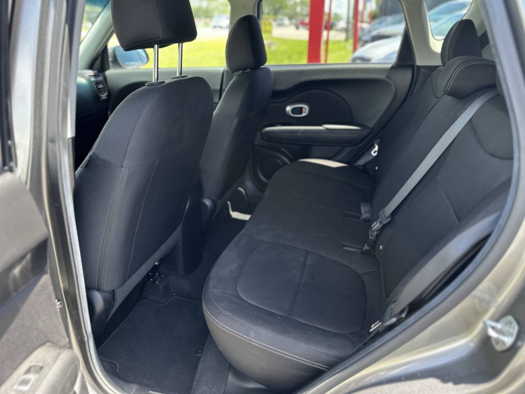 2017 Kia Soul Image 10