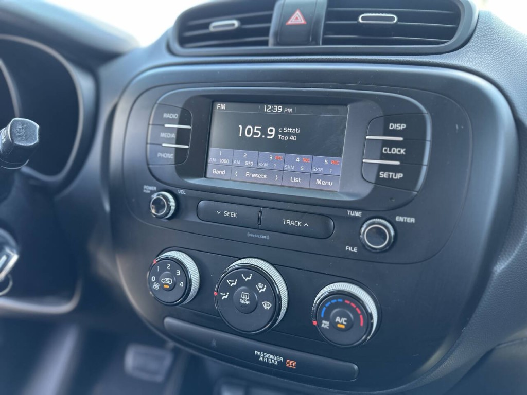 2017 Kia Soul Image 13
