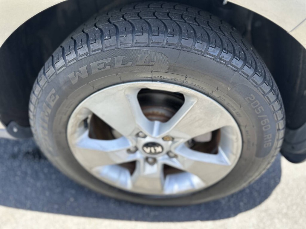 2017 Kia Soul Image 16