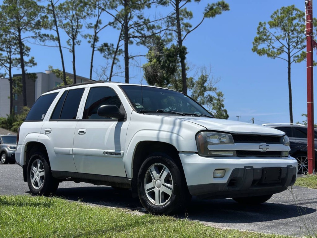 2004 Chevrolet Trailblazer Image 3