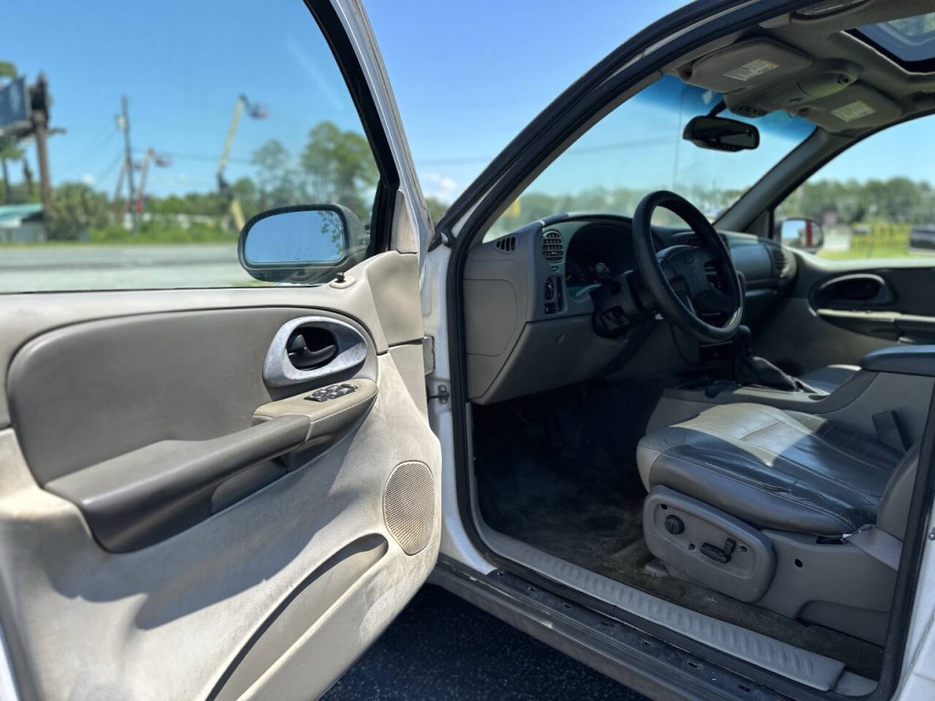 2004 Chevrolet Trailblazer Image 7