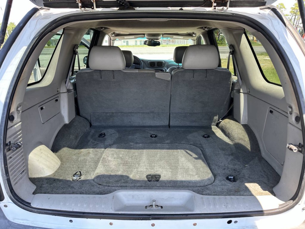 2004 Chevrolet Trailblazer Image 16