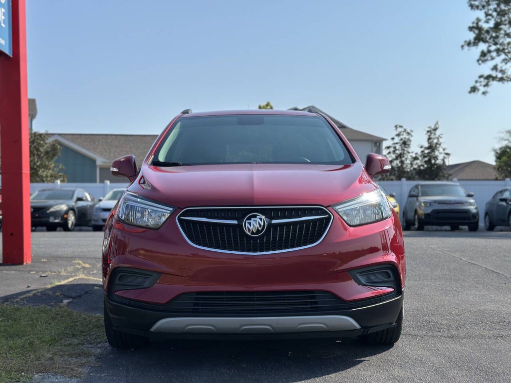 2019 Buick Enclave Image 2