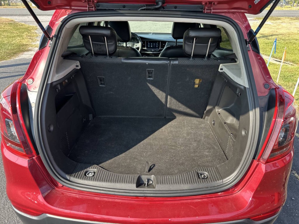 2019 Buick Enclave Image 16