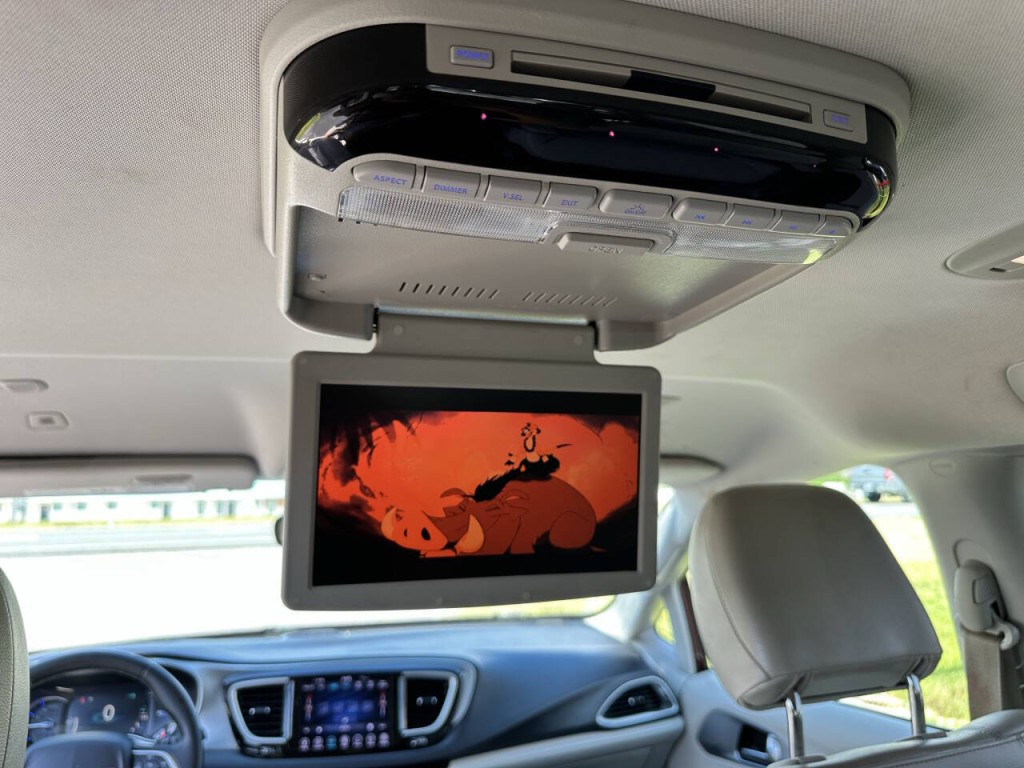2018 Chrysler Pacifica Image 19