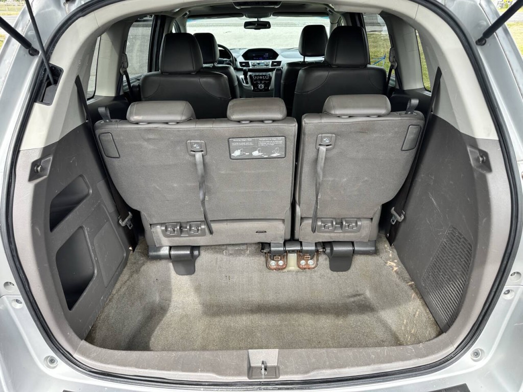 2011 Honda Odyssey Image 21