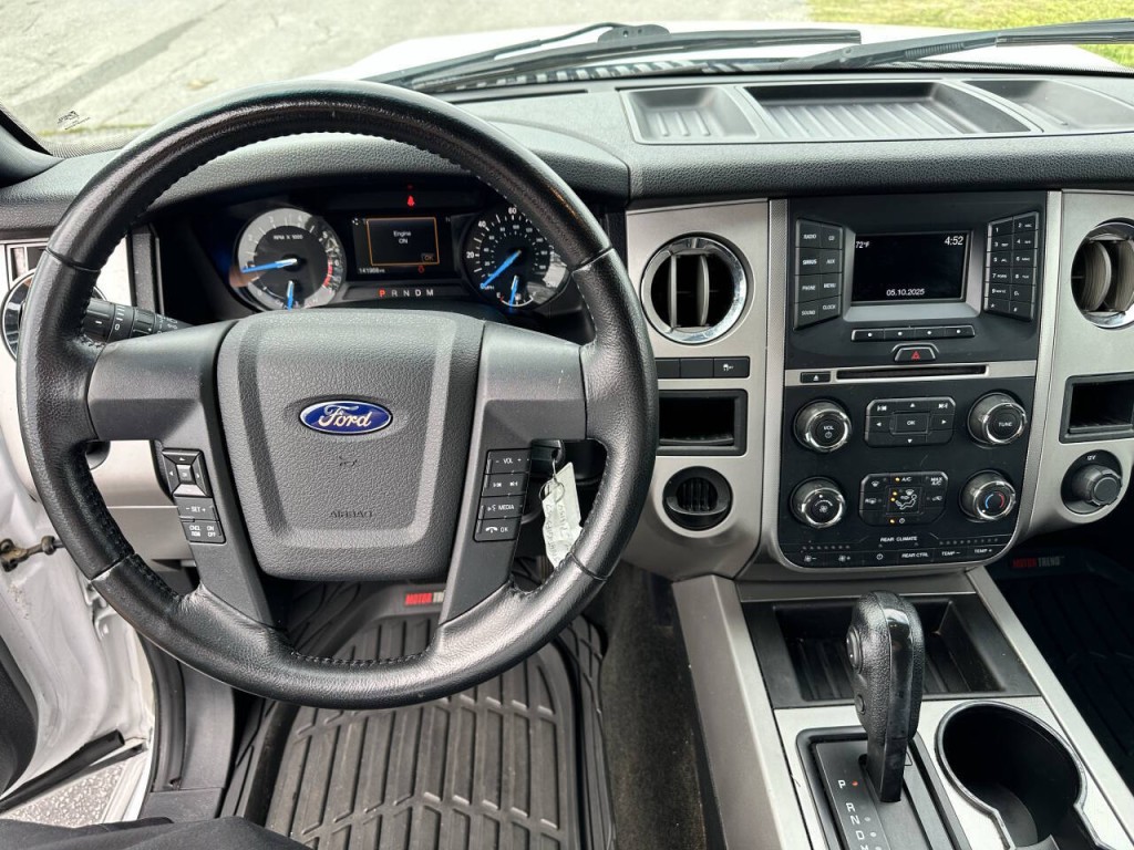 2016 Ford Expedition Image 13