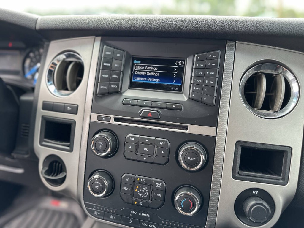 2016 Ford Expedition Image 15