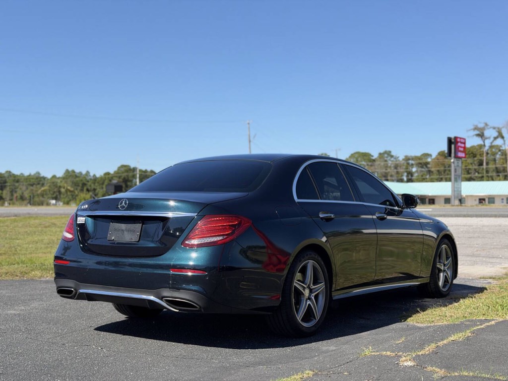 2017 Mercedes-Benz E-Class Image 6