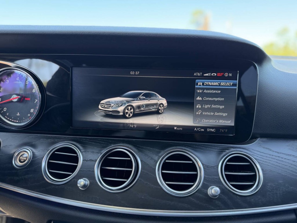 2017 Mercedes-Benz E-Class Image 15