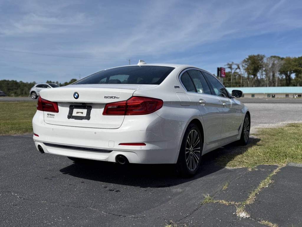 2019 BMW 5 Series Image 7