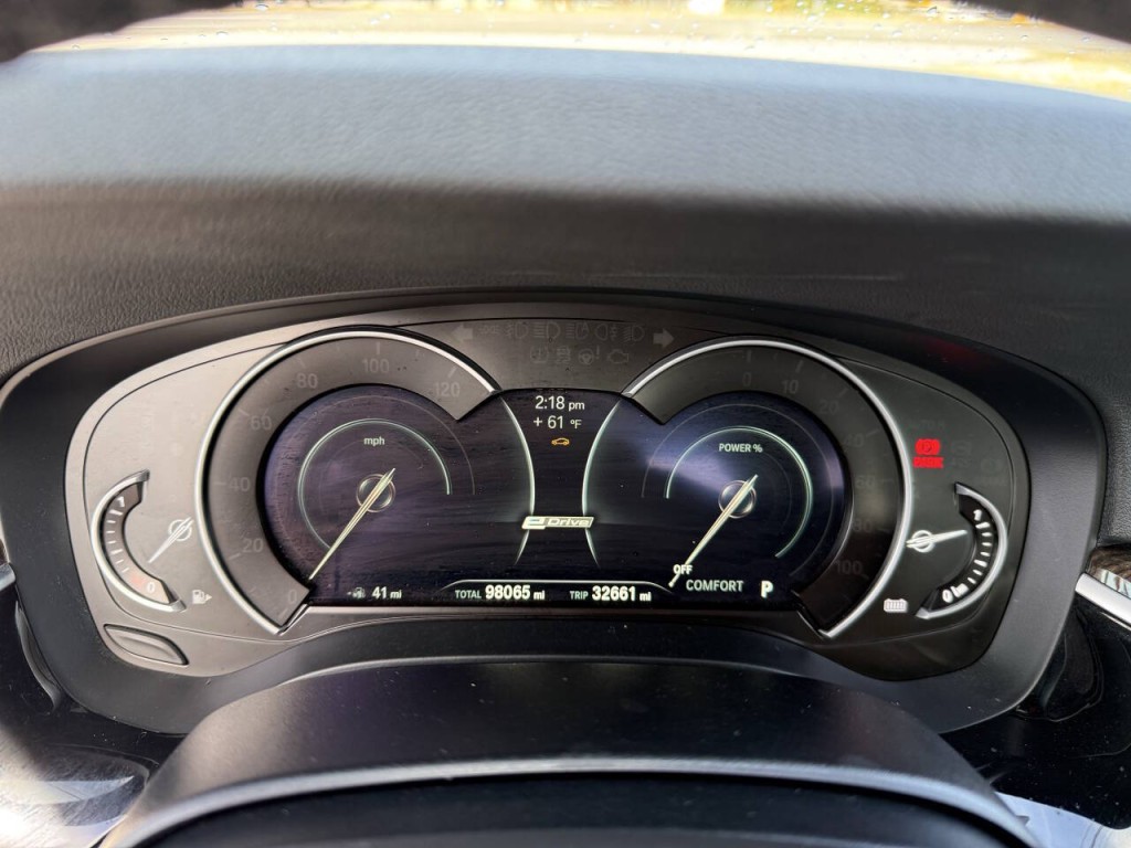 2019 BMW 5 Series Image 16