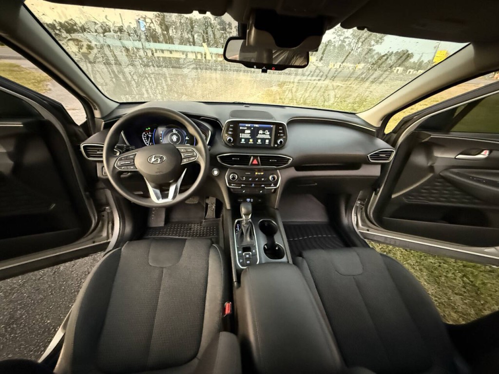 2020 Hyundai Santa Fe Image 10
