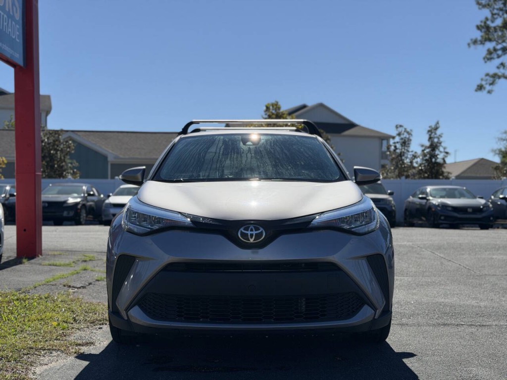 2020 Toyota C-HR Image 2