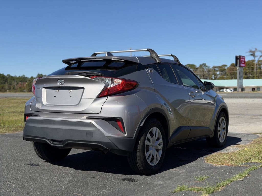 2020 Toyota C-HR Image 6