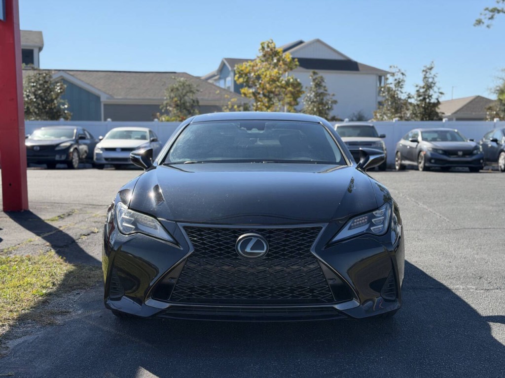 2020 Lexus RC 300 Image 2