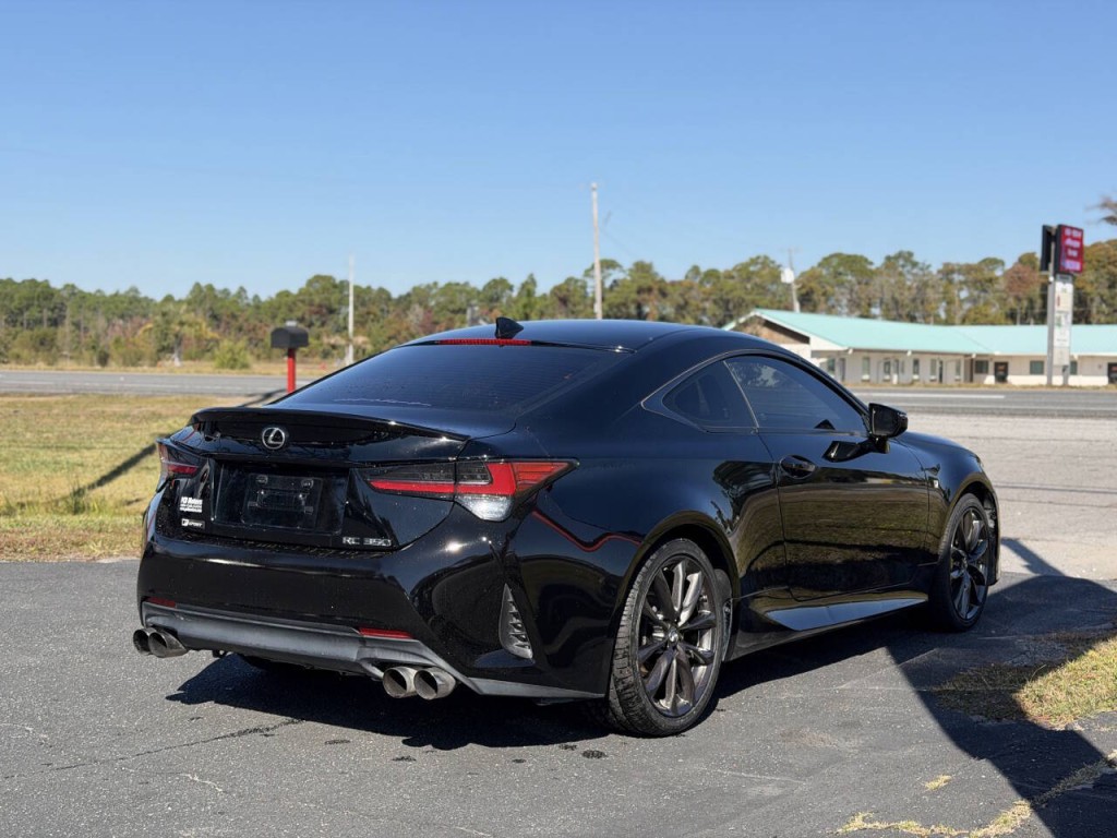 2020 Lexus RC 300 Image 5