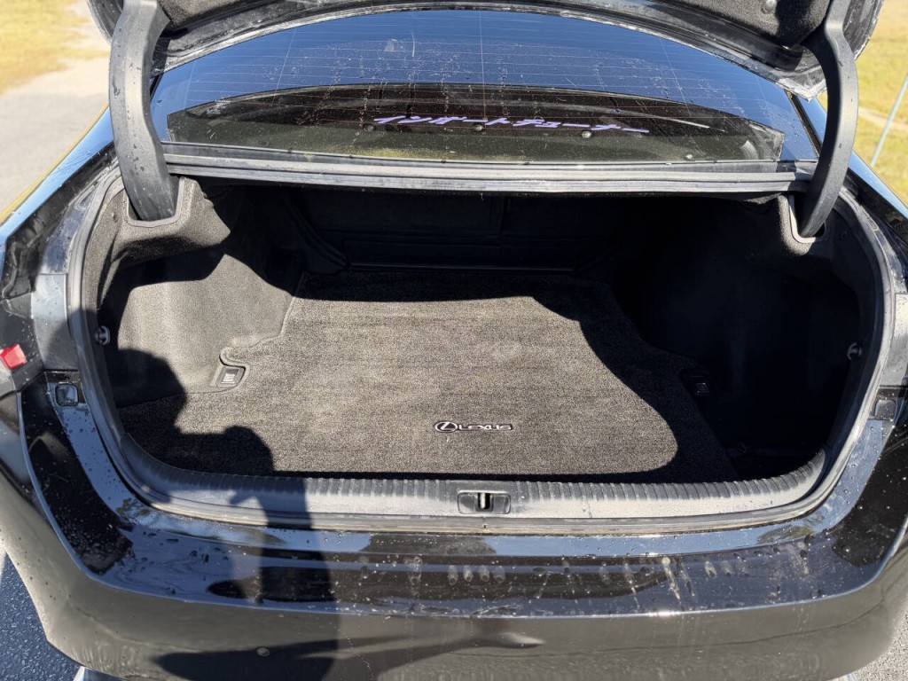 2020 Lexus RC 300 Image 7