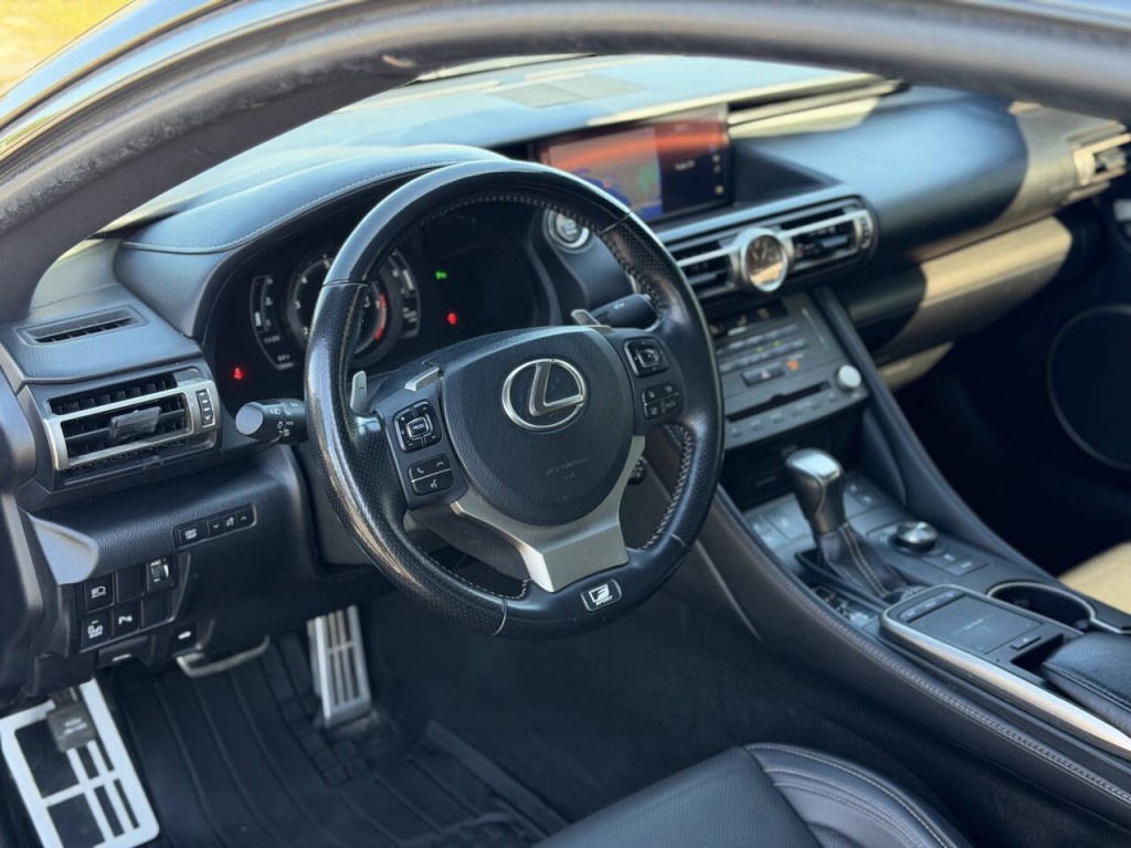 2020 Lexus RC 300 Image 10