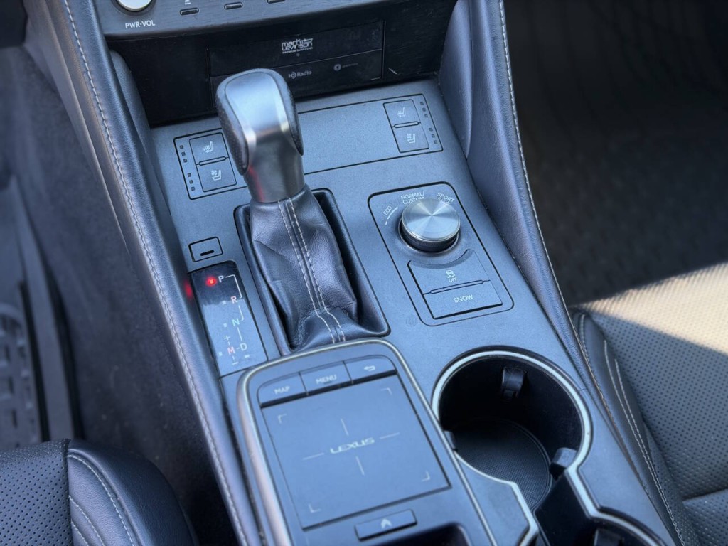 2020 Lexus RC 300 Image 14