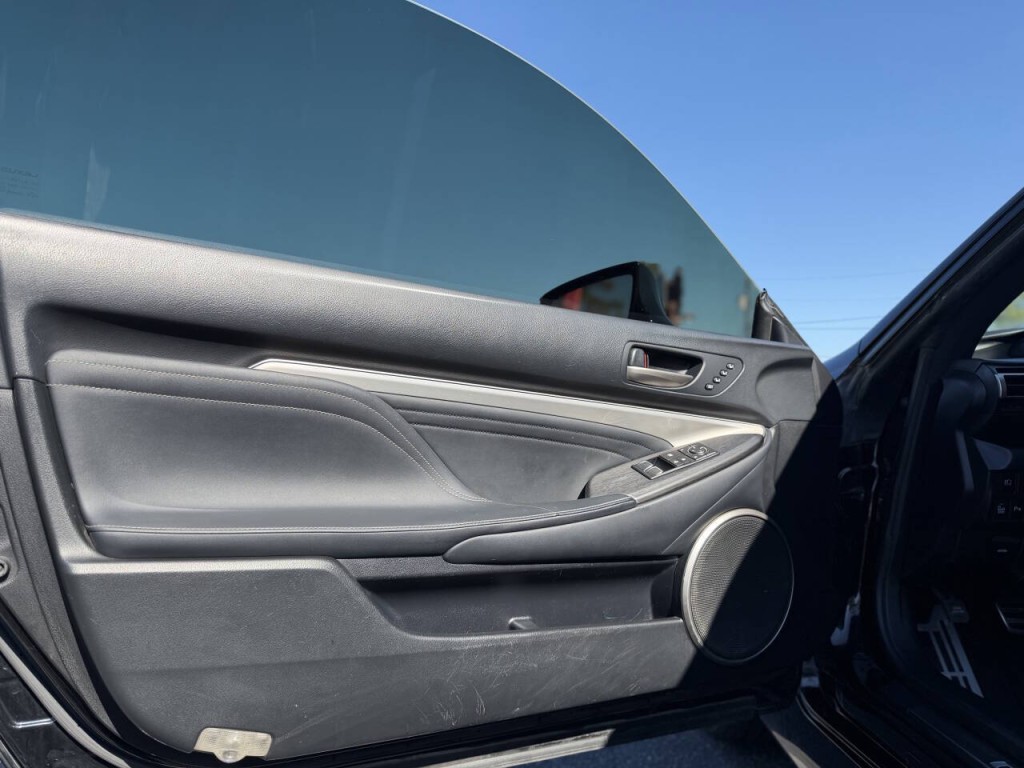 2020 Lexus RC 300 Image 21