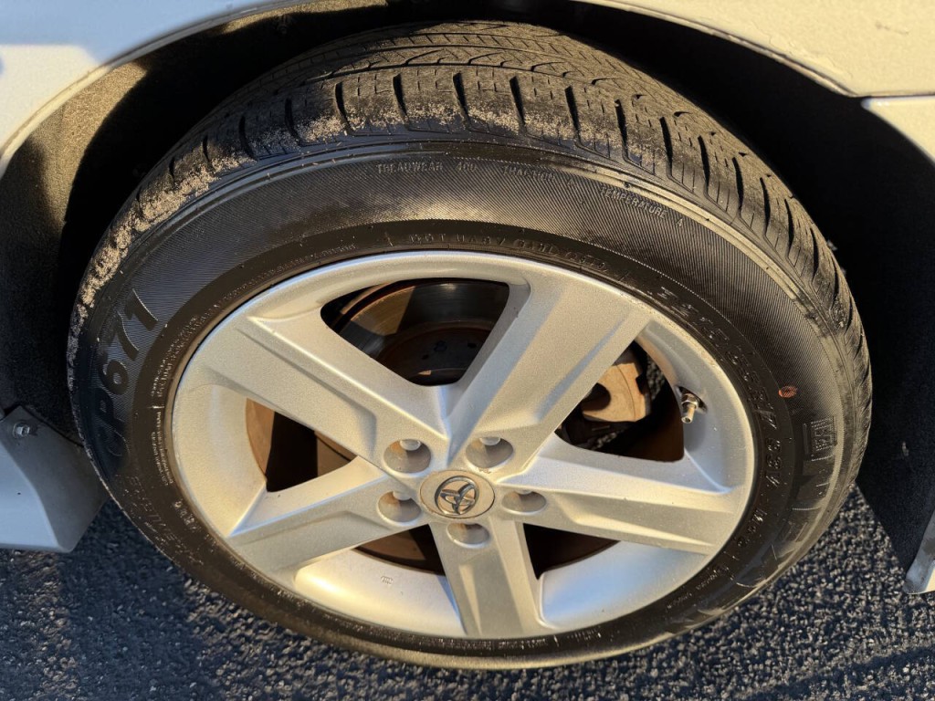 2013 Toyota Camry Image 18