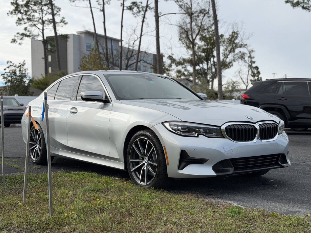 2020 BMW 3 Series Image 3