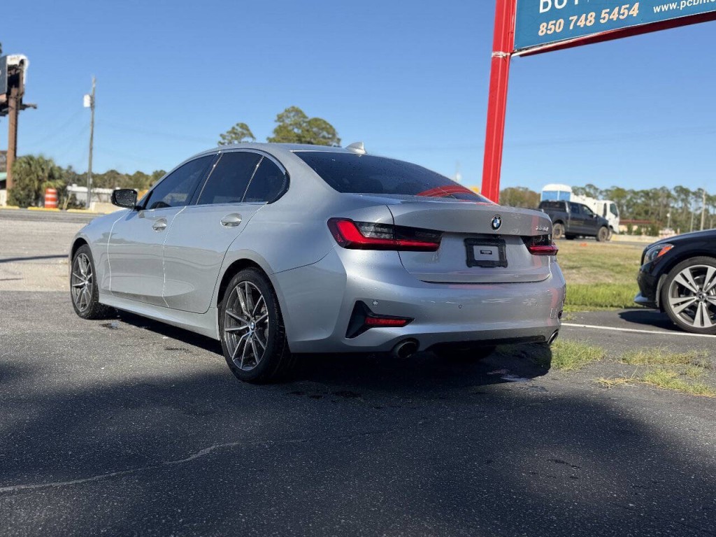 2020 BMW 3 Series Image 4