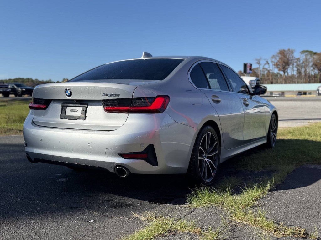 2020 BMW 3 Series Image 6