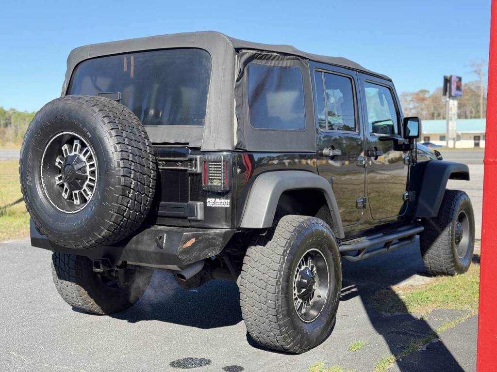 2016 Jeep Wrangler Unlimited Image 6