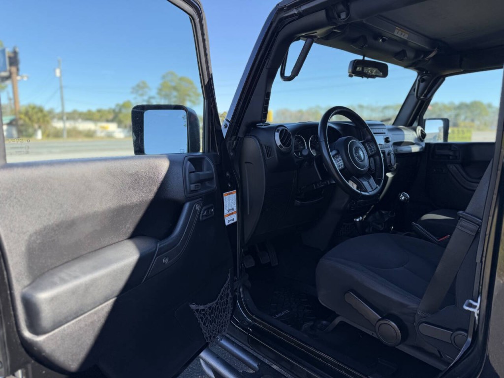 2016 Jeep Wrangler Unlimited Image 7