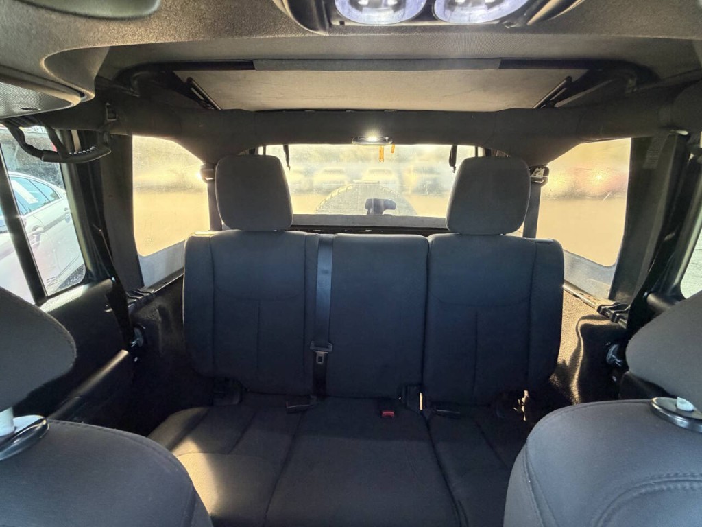 2016 Jeep Wrangler Unlimited Image 10
