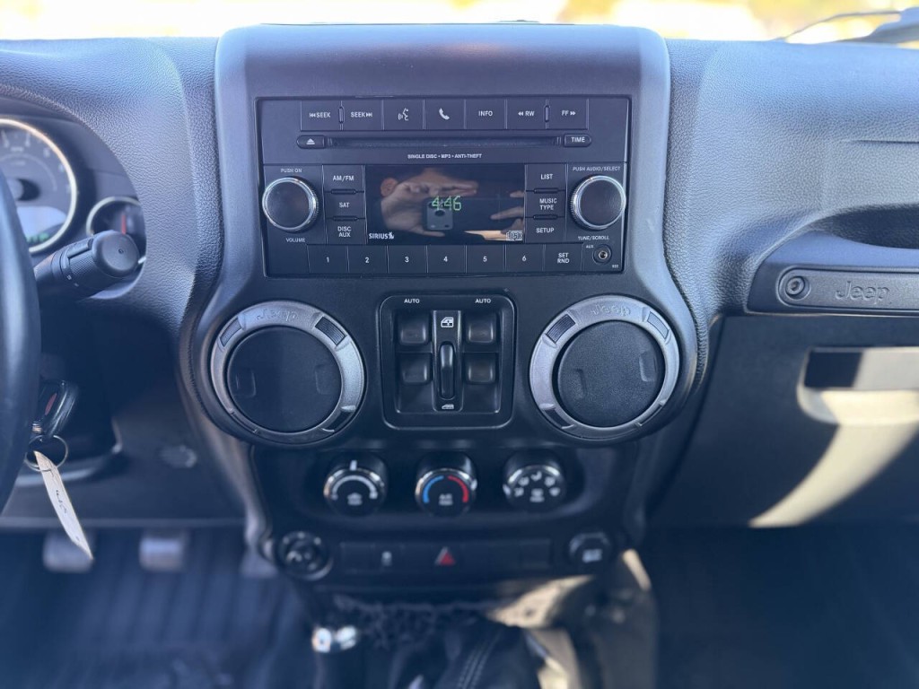 2016 Jeep Wrangler Unlimited Image 14