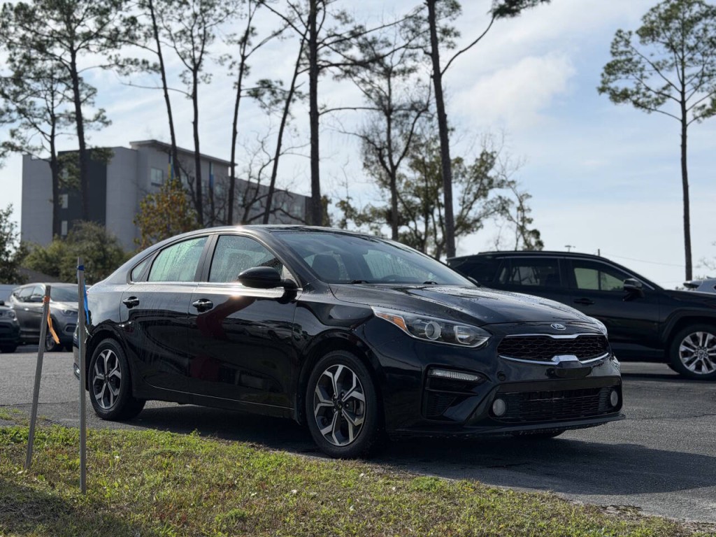 2021 Kia Forte Image 3