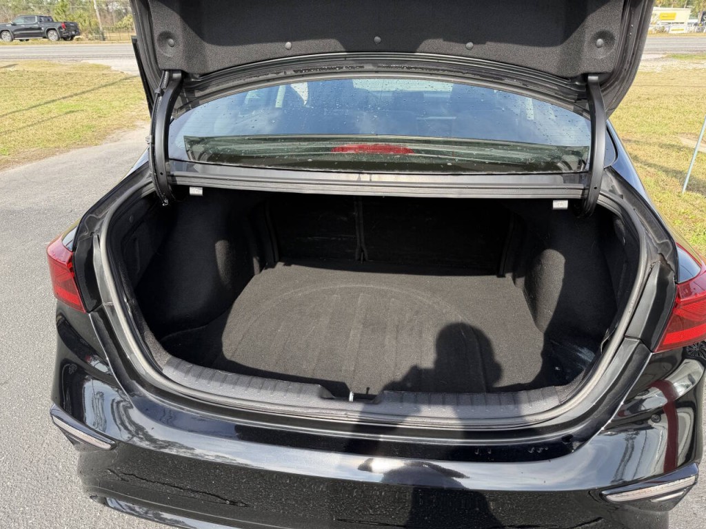 2021 Kia Forte Image 17