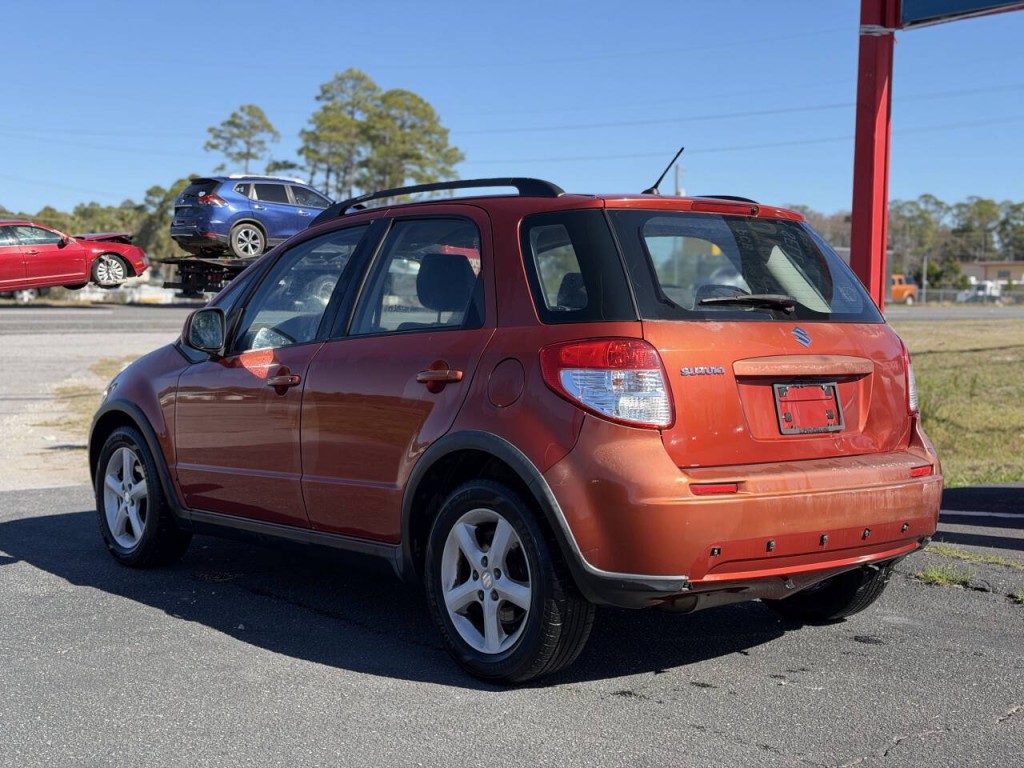 2009 Suzuki SX4 Image 4