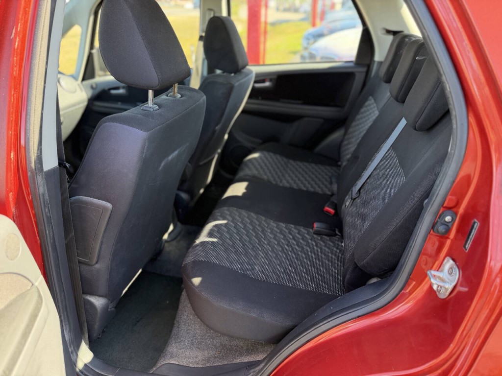 2009 Suzuki SX4 Image 8