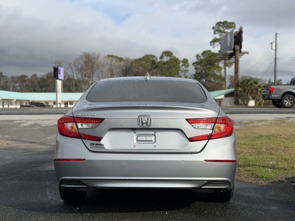 2019 Honda Accord Image 5