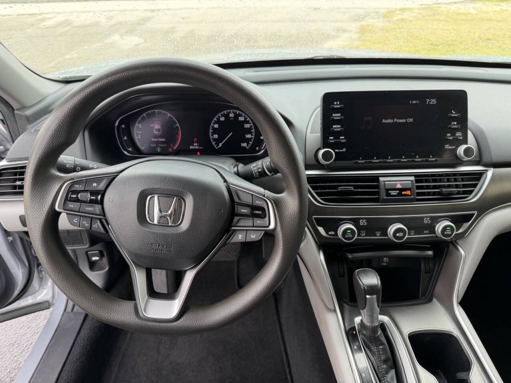 2019 Honda Accord Image 11