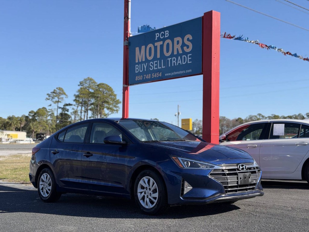 2019 Hyundai Elantra Image 1