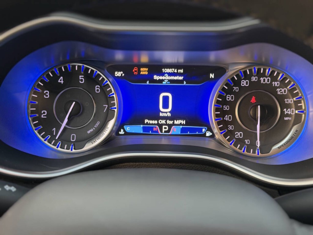 2015 Chrysler 200 Image 15