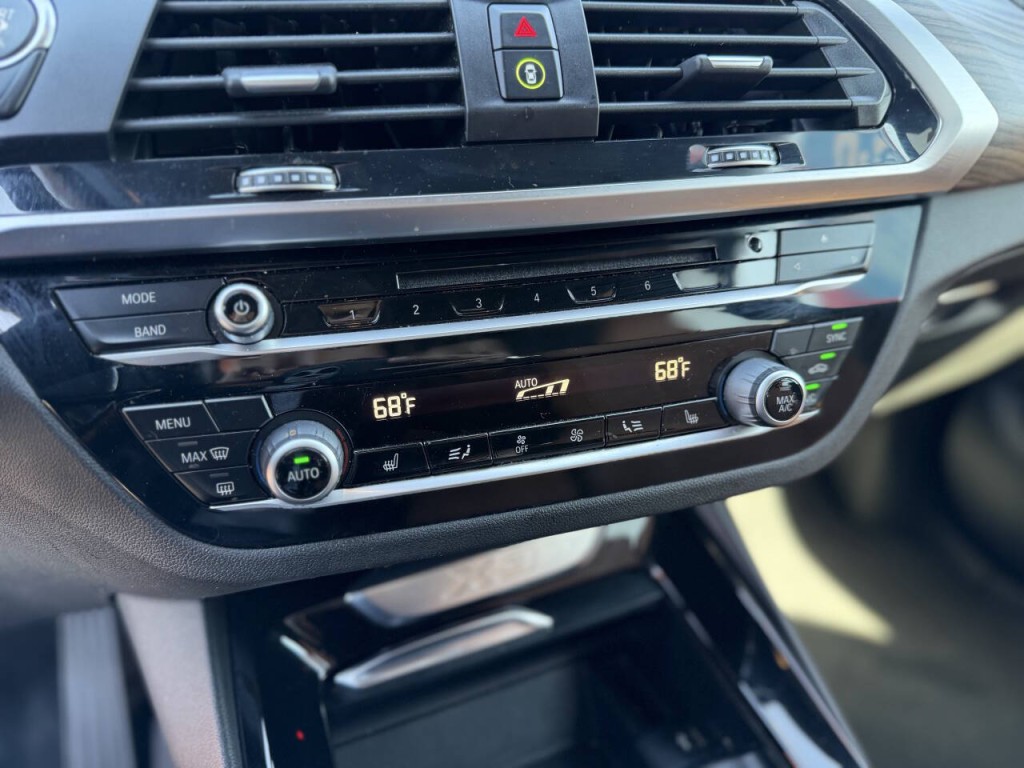 2019 BMW X3 Image 17