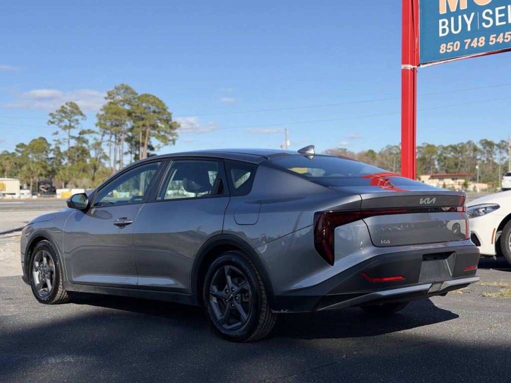2025 Kia K4 Image 4